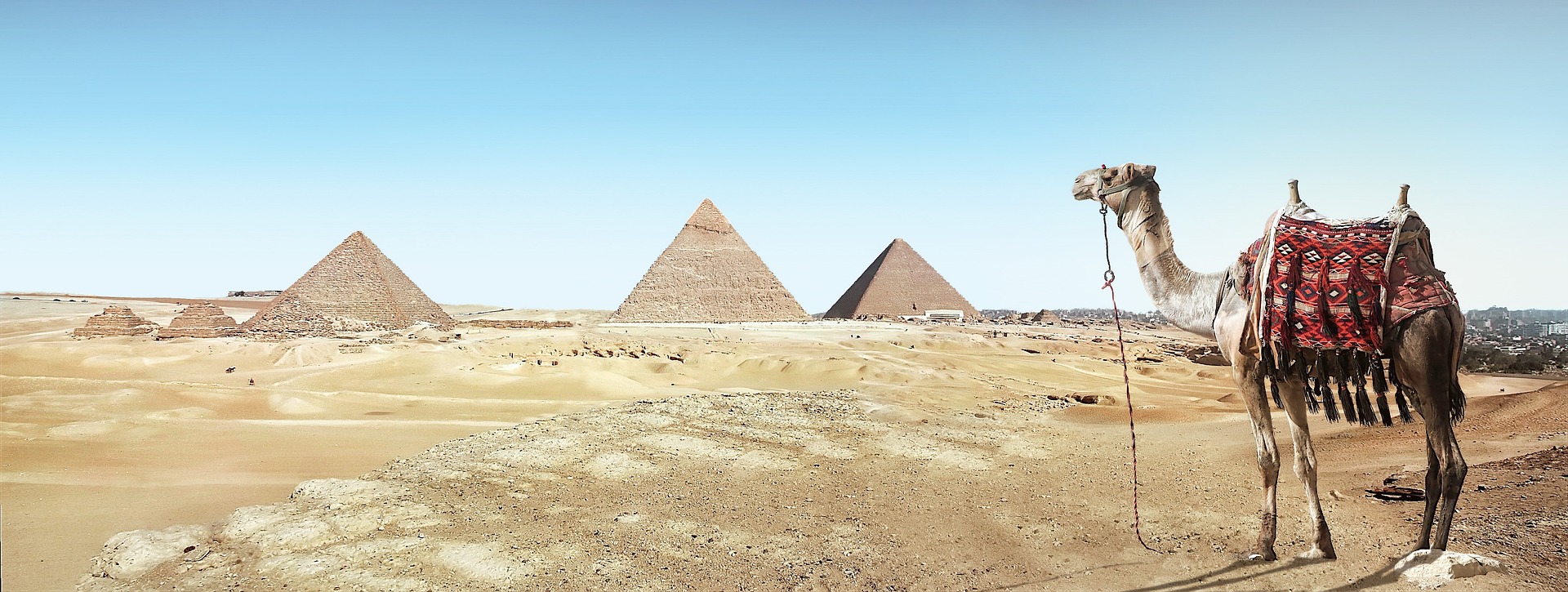 Descubriendo las Pirámides del Antiguo Egipto -